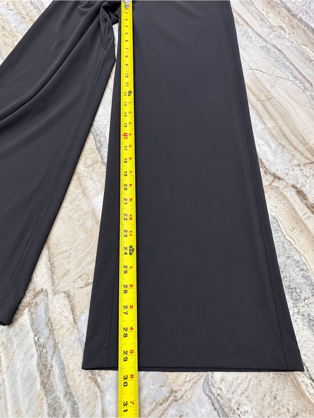 NEW! Vuori Villa Trouser Wide Leg Pants – Dark Gray – Size Small - Picture 8 of 10